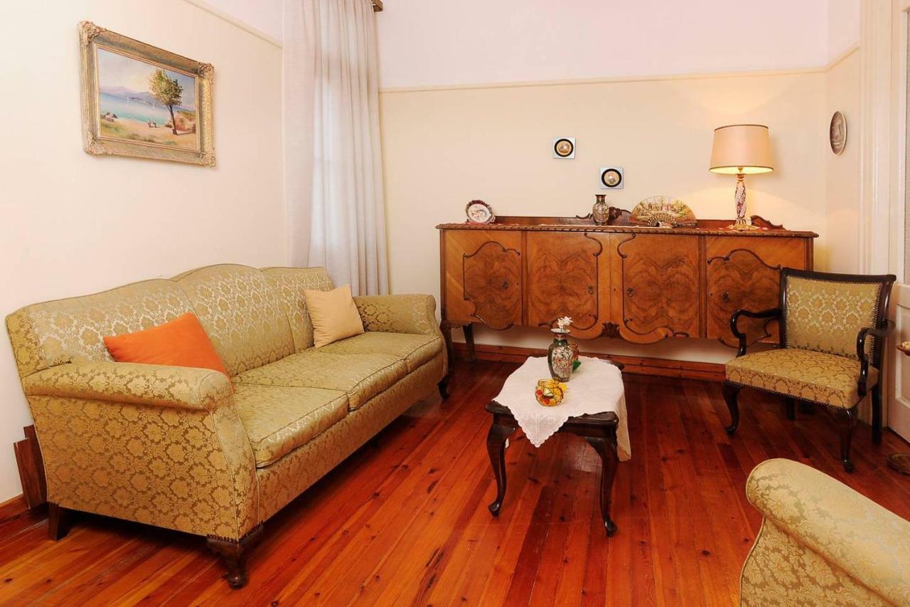 Zeta'S Vintage House In The Centre Of Sparta Buitenkant foto
